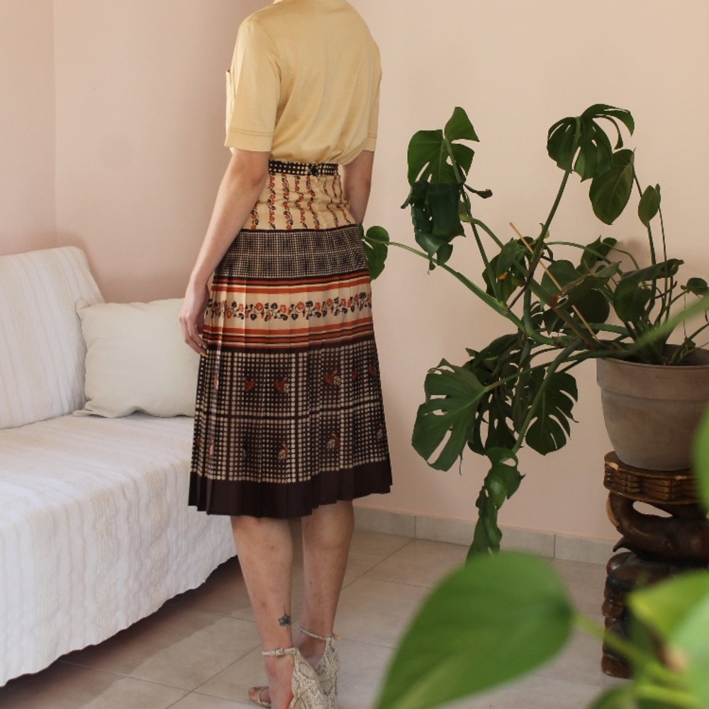 70s Vintage Floral Patterned Pleated Midi Skirt - Picture 2 of 6